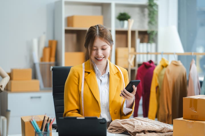 How Small Businesses Benefit from Custom Mobile Apps — and How Zappz Makes It Easy